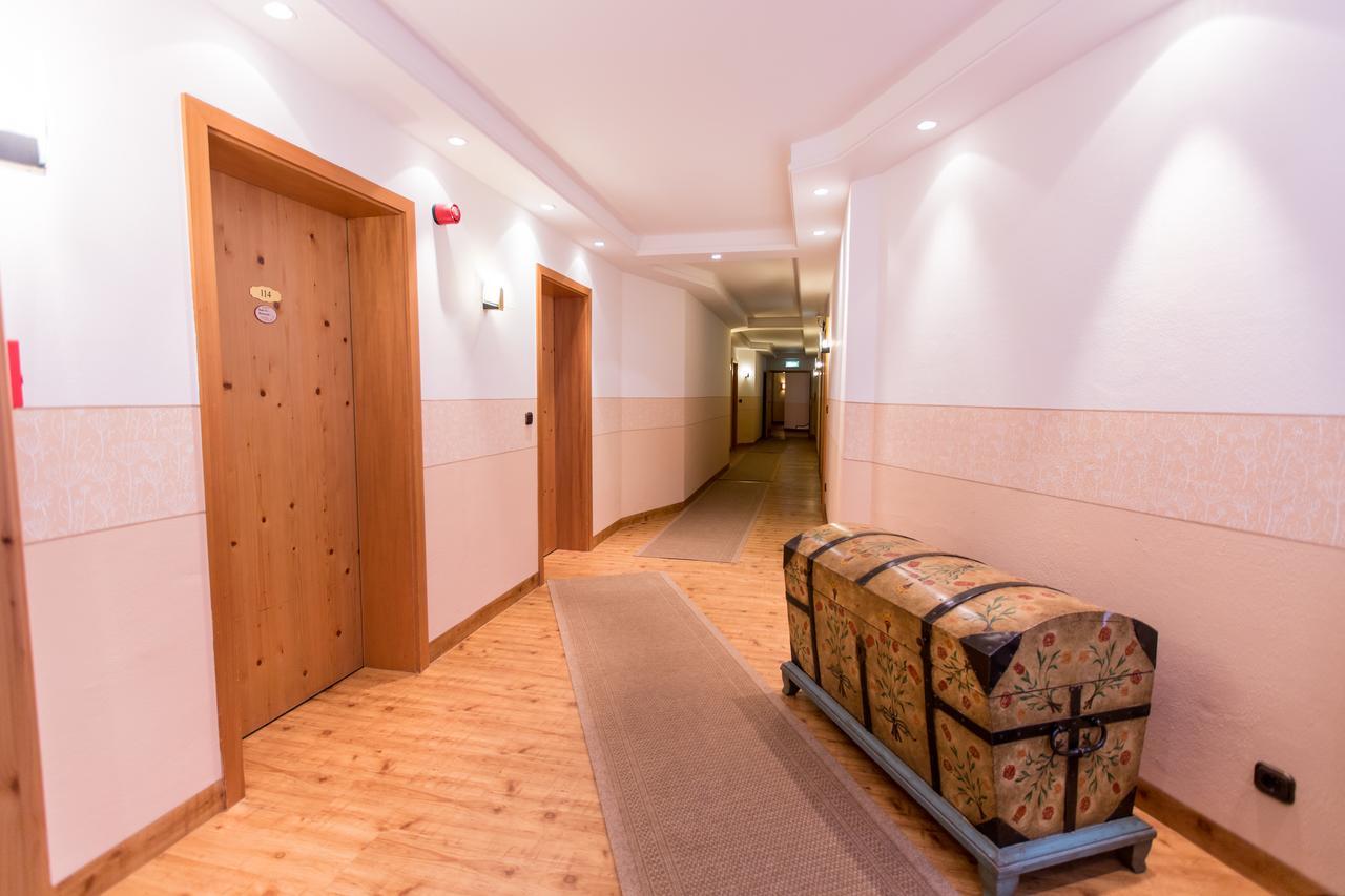 Rehau Fraenkischer Hof מראה חיצוני תמונה
